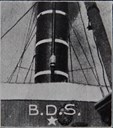 Det Bergenske Dampskibsselskab, grunnlagt 1851. Bokstavane BDS høyrde med til rederiet sine kjennemerke; BDS var også element i rederiflagget. Tre kvite ringar på svart botn var for det meste BDS sitt skorsteinmerke. Første året i BDS si eige, 1921, var «Meteor» registert i Storbritannia og hadde såleis ikkje den karakteristiske BDS-skorsteinen.