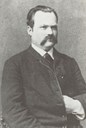 Johannes Haarklou, 1847-1925, ein av dei fremste i norsk musikkliv i åra 1880-1925. Han var ikkje berre verksam som komponist, men òg som musikkmeldar, organist og dirigent.