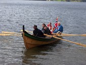 I 2005 kom biskopen i Bjørgvin til Hestad kapell med båtskyss. Innslaget var ein del av programmet ved 200-årsjubileet for kapellet. Samling i Hestadgrend bedehus stod og på programmet.