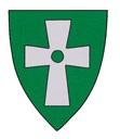 Kommunevåpenet til Askvoll er <i>På grøn grunn ein utskrådd gjennombora sølv kross</i>. Det vart vedteke av kommunestyret 26.11.1985, og fastsett i statsråd 5. januar 1990. Den stiliserte krossen kjem frå steinkrossen i Korssundet.