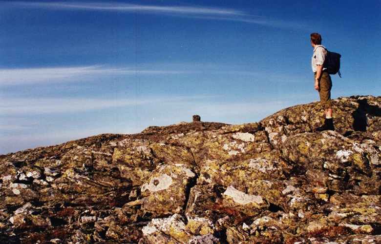 Nesten oppe, "på høgste top", Skogavarden, Asbjørnnosi 1613 moh.