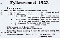 "Fylkesrennet 1927." Annonse i "Sogns Tidend" 3. mars 1927. Leikanger skilag arrangerte sitt første hopprenn i 1920 i Heggdalane. I 1924 tok dei i bruk ny hoppbakke på Kleppa. Fire år seinare hadde laget to hoppbakkar, Vetlebakken og Store Kleppabakken. Og i 1927 arrangerte skilaget fylkesrenn, med 30 km langrenn, kombinert renn og spesialhopprenn på programmet.