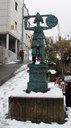 <p>Skulptur av Torolv Kveldulvsson i Sandnessj&oslash;en&nbsp;</p>