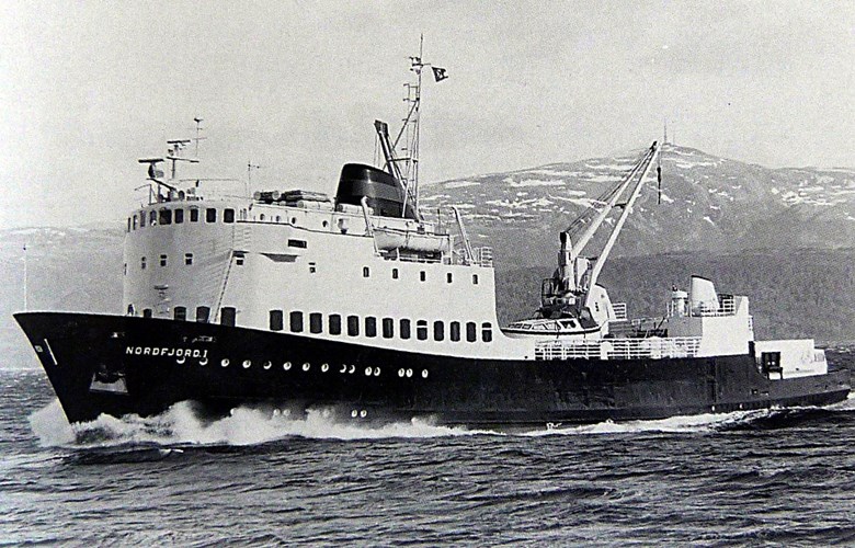 M/S «Nordfjord I», ny 1963, første fartøy i FSF-flåten med to-tonig fløyte.