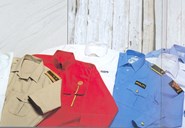 Uniformsskjorter til fleire ulike etatar.