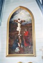 Helene Gundersen (1858-1934) sitt måleri frå 1916 var ei tid alterbilete i kyrkja. Biletet framstiller den krossfesta Kristus, og hang utanpå den noverande altertavla. Ved 100-årsjubileet for kyrkja vart måleriet flytta til nordsida i koret.
