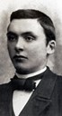 Johannes Ålhus (1878-1910) var lærar og arbeidde ihuga for nynorsk skriftmål. Han var gift med Andrea Hansdotter Veiteberg. Dei hadde ikkje born.
