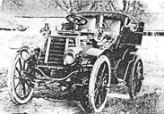 Samme type bil som Beduin nytta på turen Kristiania - Lærdalsøyri i 1901, ein Panhard &amp; Levassor, 1901 modell.
