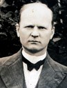 Arnoldus Johan Løvoll, sokneprest i Eid 1925-1945.
