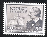 Utvandringa til Amerika byrja i 1825 då rogalendingen Cleng Peerson (Kleng Pederson Hesthammar) reiste over saman med 51 andre ombord på sluppen <i>Restauration</i>. Dei fyrste utvandrararne frå Stryn reiste i 1851, 25 år seinare.