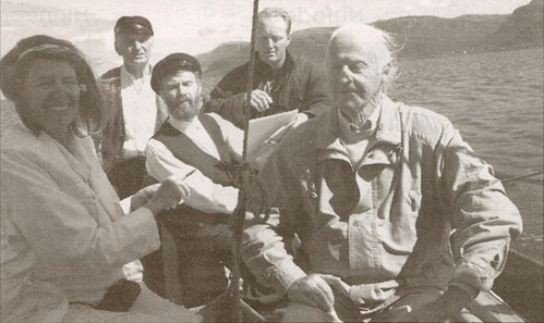Bilete av Thor Heyerdahl og kona, Jacqueline Beer, på "Sekskeipen."