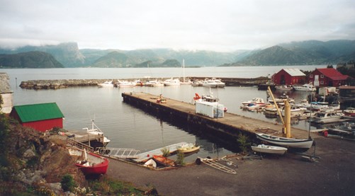 Bilete av hamna i år 2000.