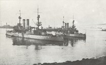 Dei to panserskipa "Norge" og "Eidsvold" på hamna i Narvik kort tid før 9. april 1940 då begge vart søkkte av tyske torpedoar.