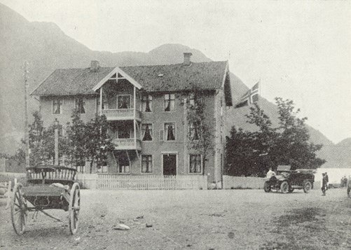 Bilete av Vadheims Hotel i 1918.