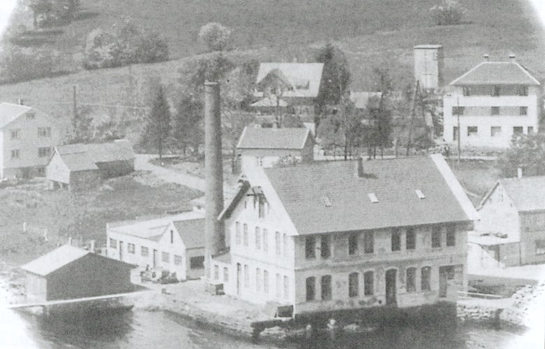 Helle Fabrikker i Holmedal på 1940-talet.
